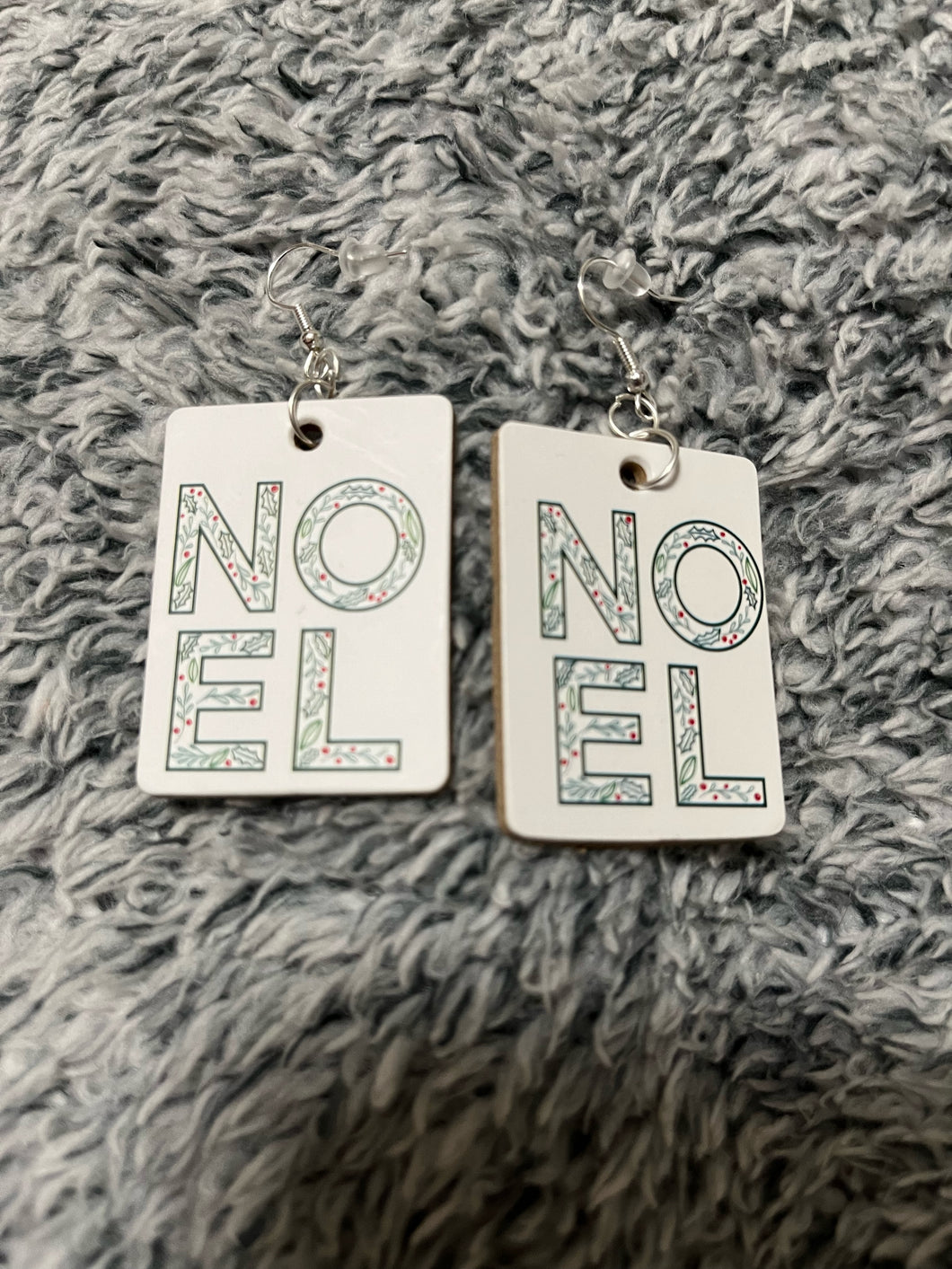 Noel wooden earrings
